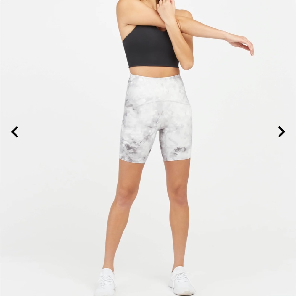 Spanx Booty Boost® Active Cloudy Tie Dye Bike Short, 8"